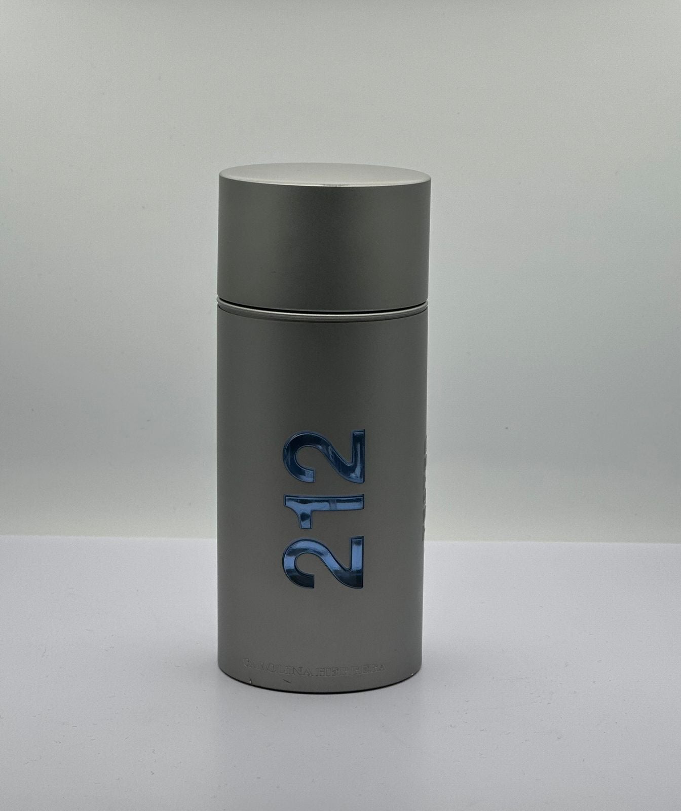 PERFUME 212 MEN NYC CAROLINA HERRERA EAU DE TOILETTE X100ML